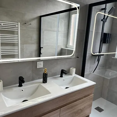 Maison De L'aar Le Diamant Luxueux Et Neuf 2 Grand Salon Sejour Apartment *